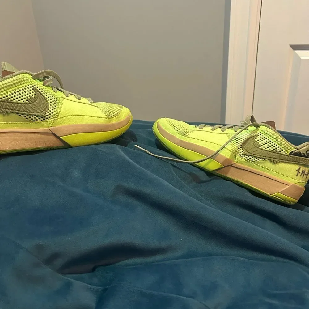 Nike Kids Lime Green Sneakers